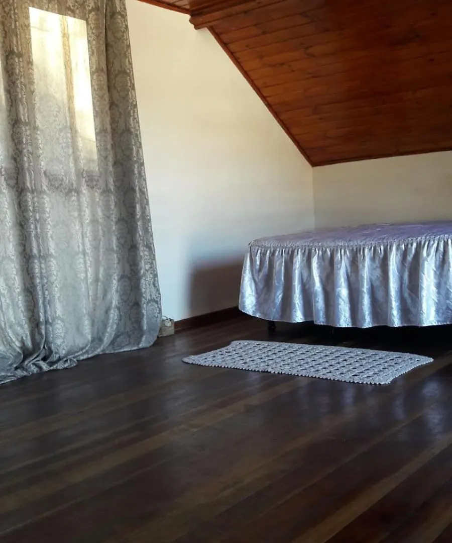 Chale Para Casal Com Lareira Campos do Jordao